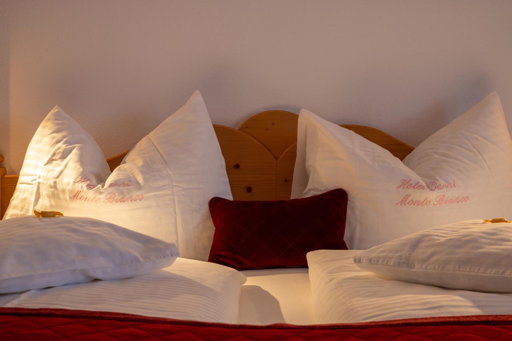 Hotel Garni Monte Bianco Ишгль Экстерьер фото