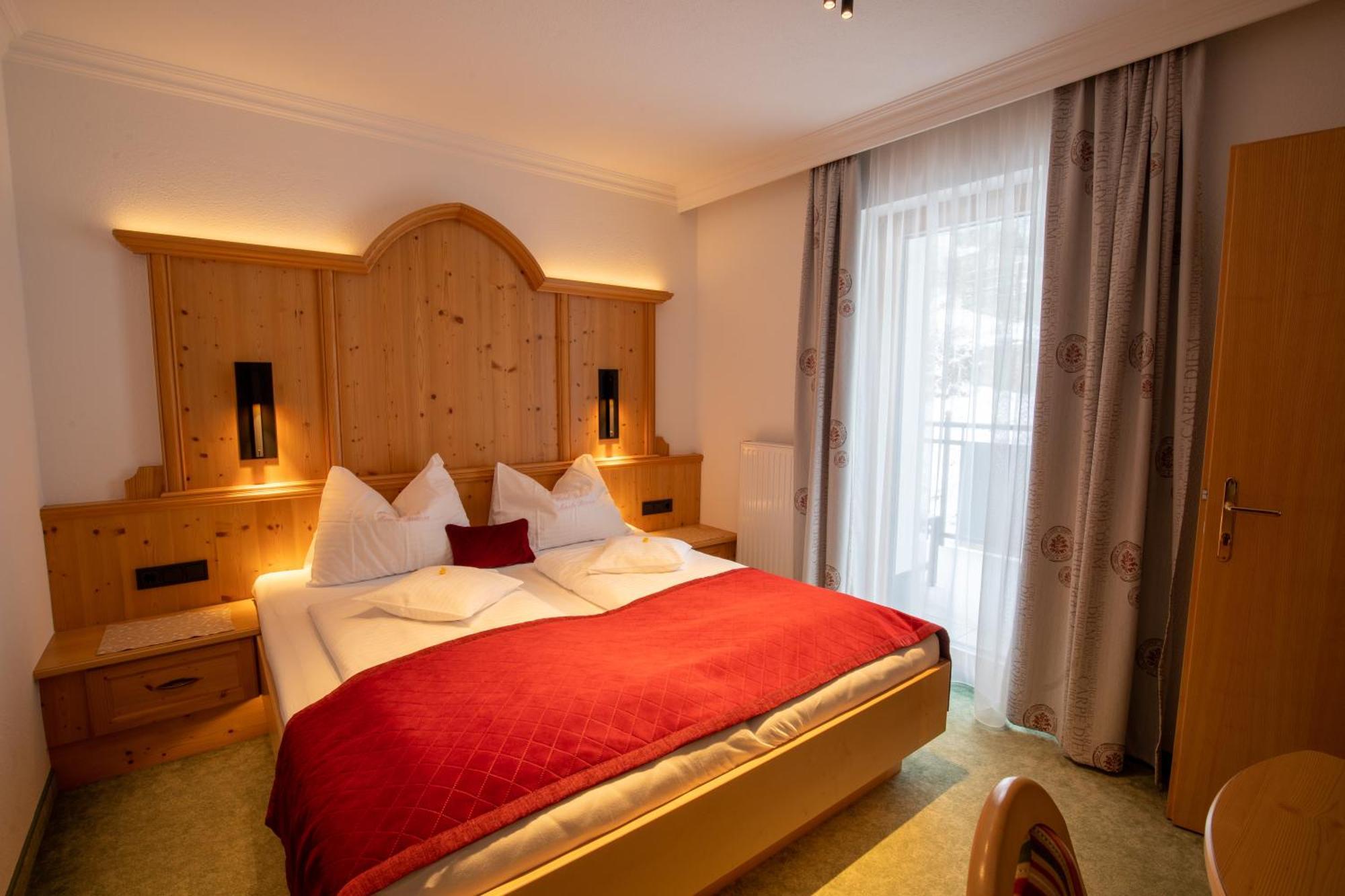 Hotel Garni Monte Bianco Ишгль Экстерьер фото