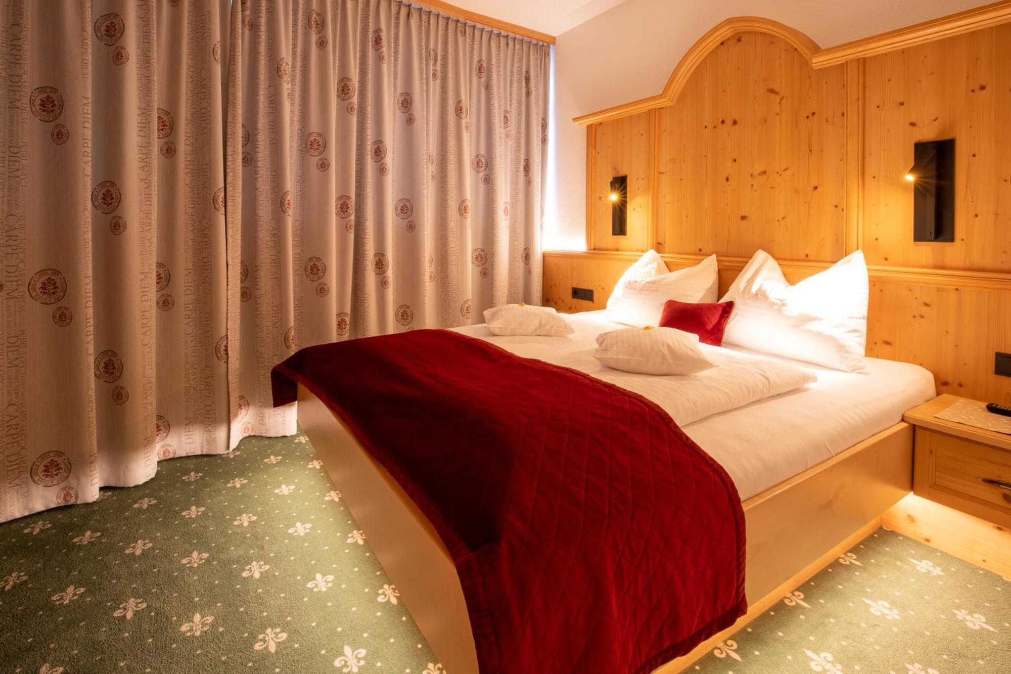 Hotel Garni Monte Bianco Ишгль Экстерьер фото